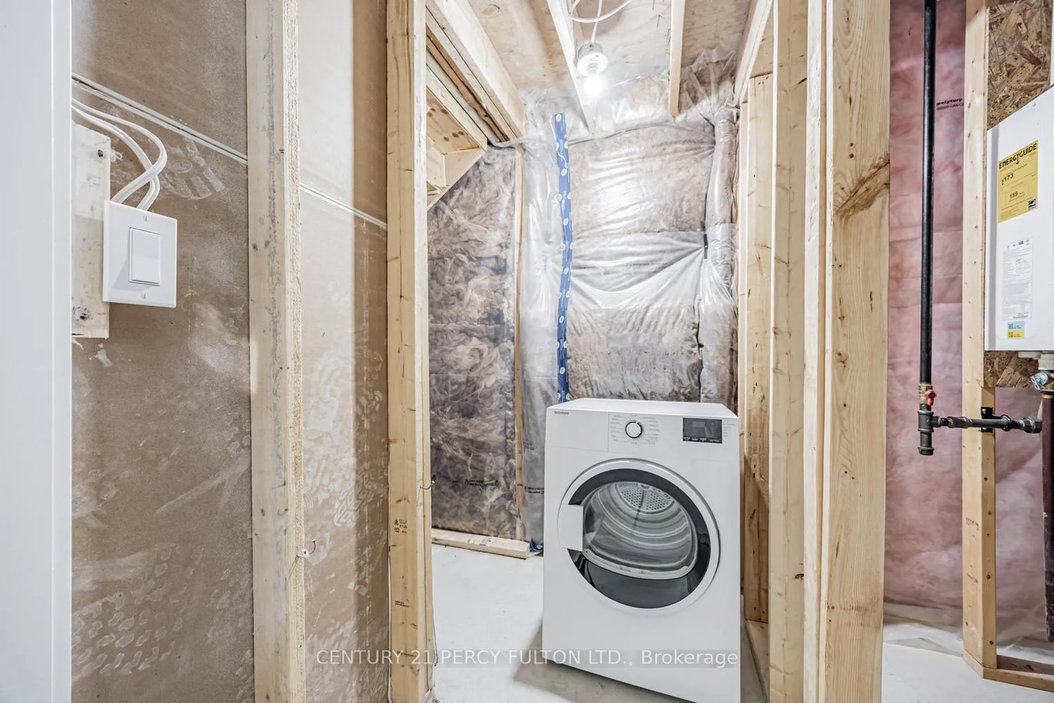 Photo 7 of Unit 17, 400 Finch Avenue, Pickering, Rouge Park — HOMEH