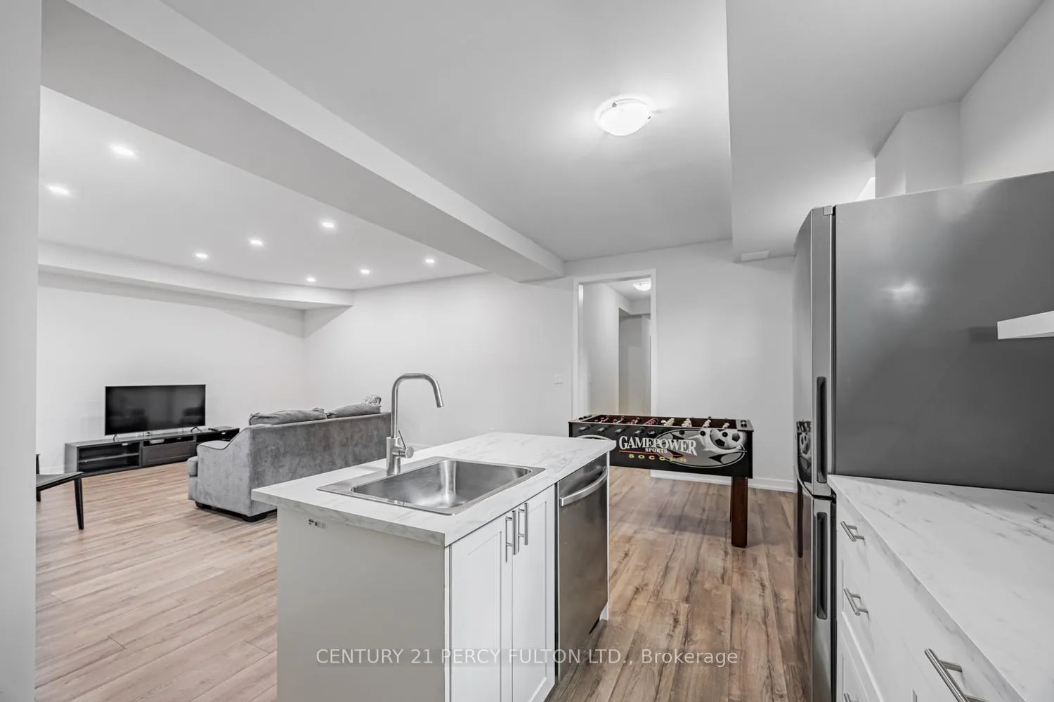 Photo 24 of Unit 17, 400 Finch Avenue, Pickering, Rouge Park — HOMEH