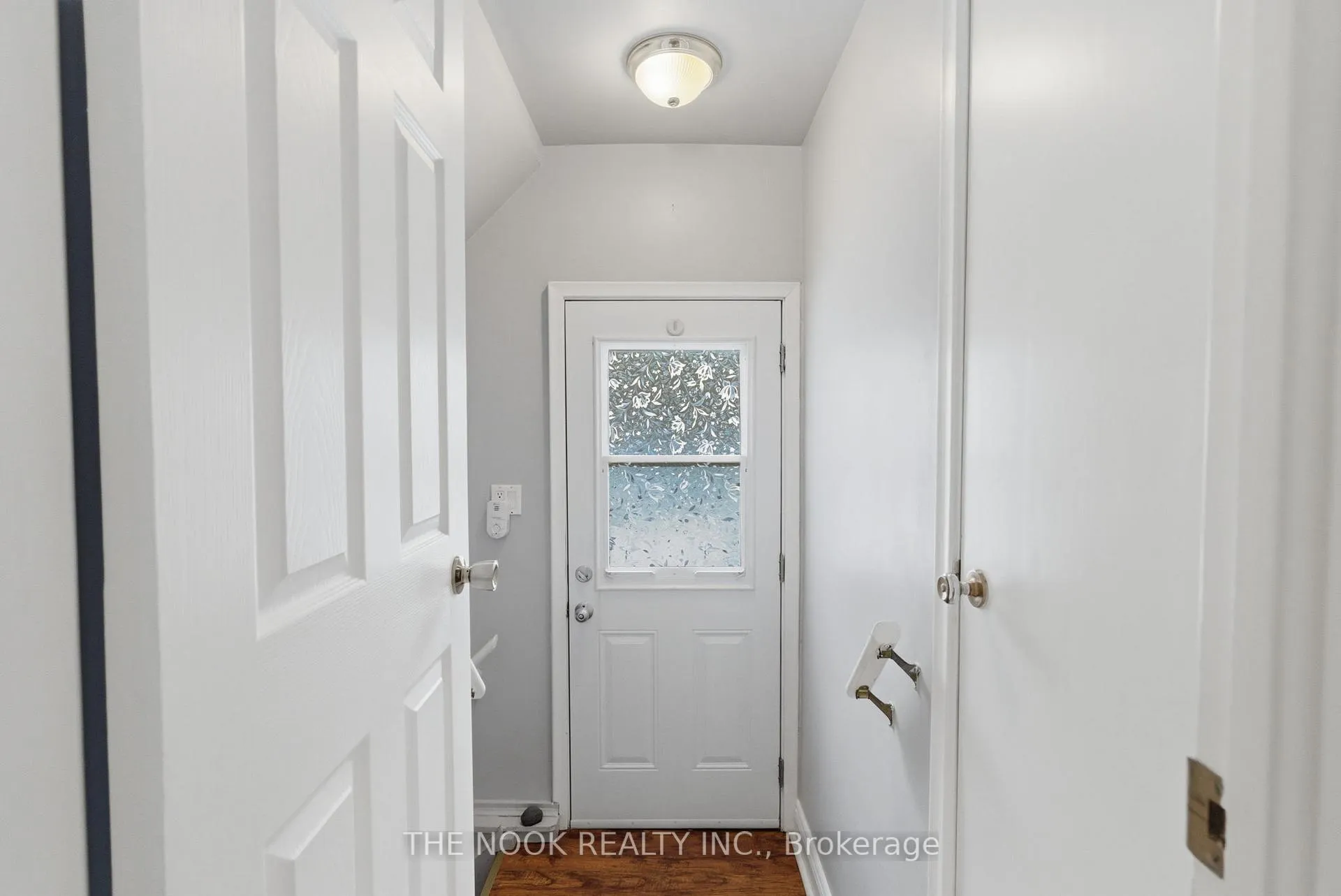 Photo 34 of 6 Nelson Street, Clarington, Bowmanville — HOMEH