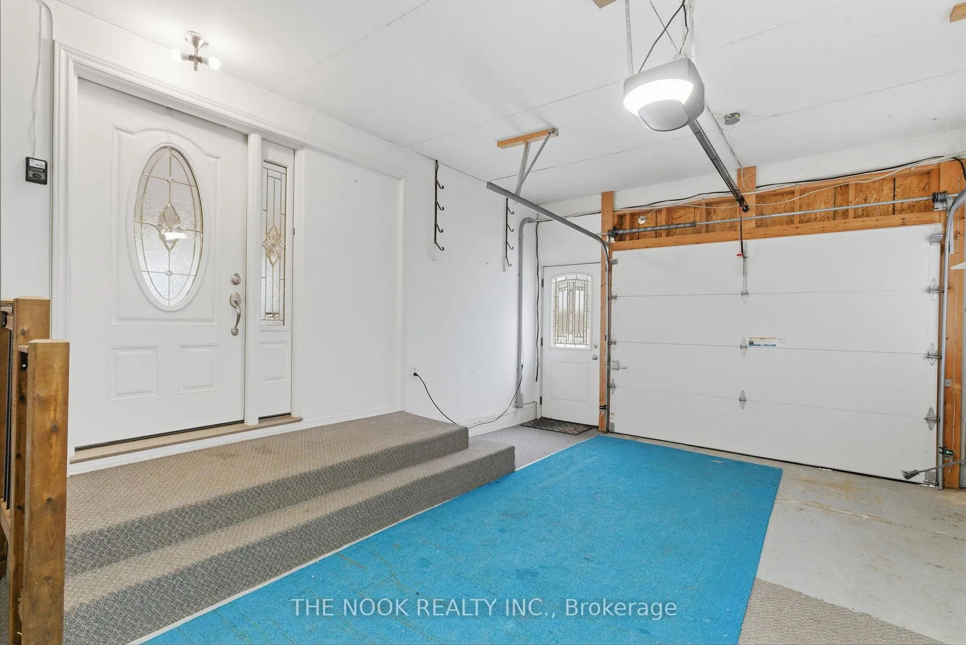Photo 42 of 6 Nelson Street, Clarington, Bowmanville — HOMEH