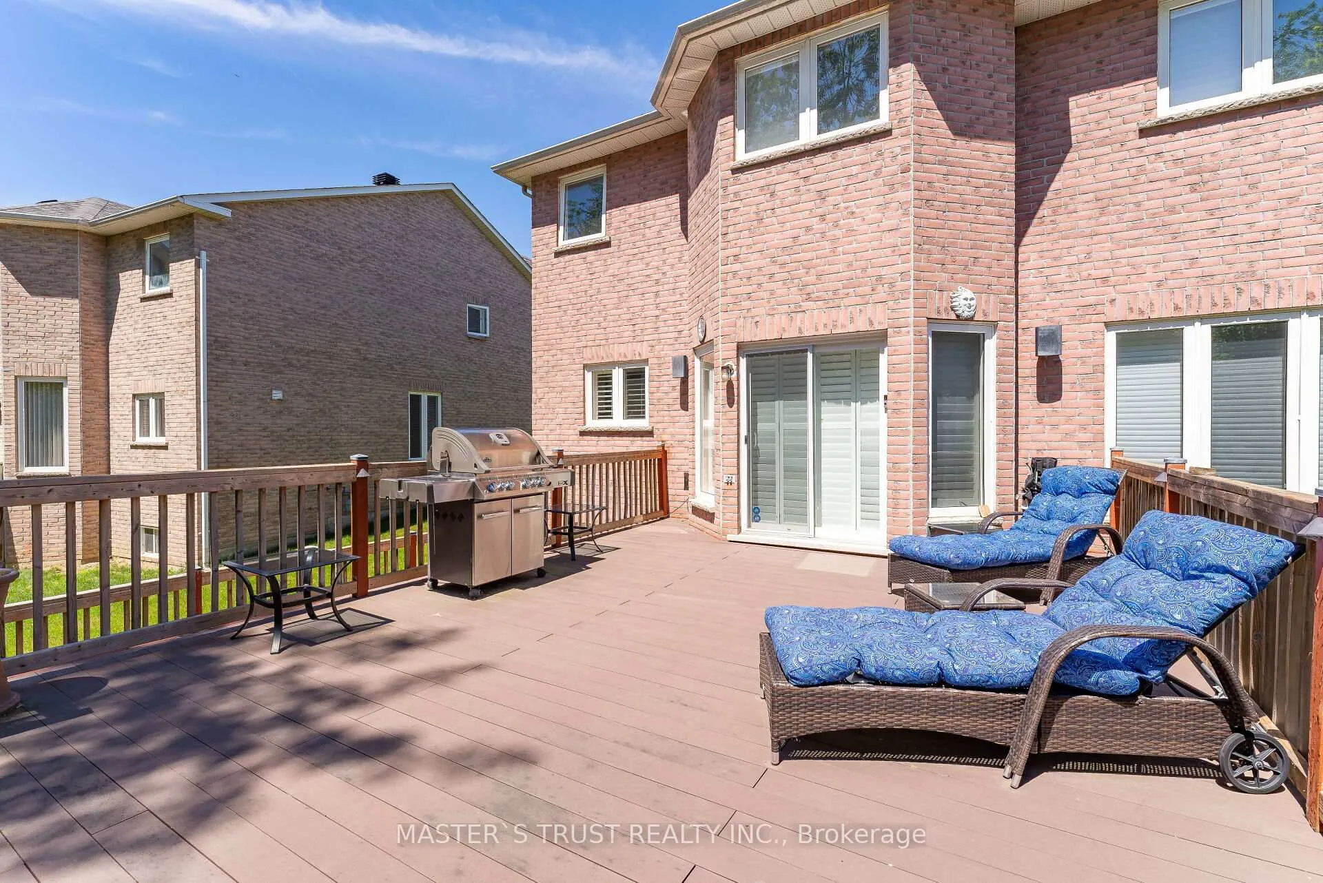 Photo 3 of 623 Carlton Road, Markham, Markville — HOMEH