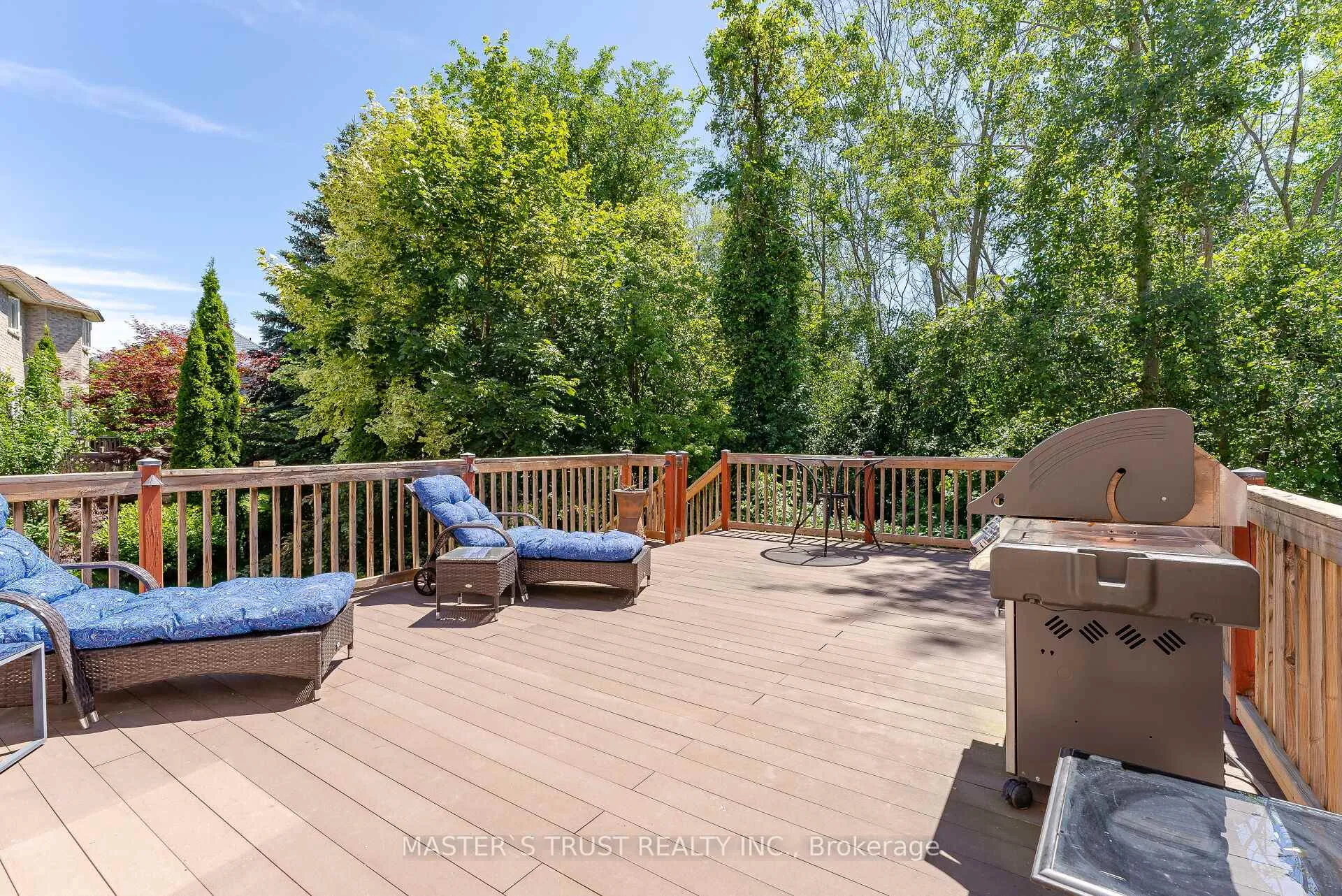 Photo 5 of 623 Carlton Road, Markham, Markville — HOMEH