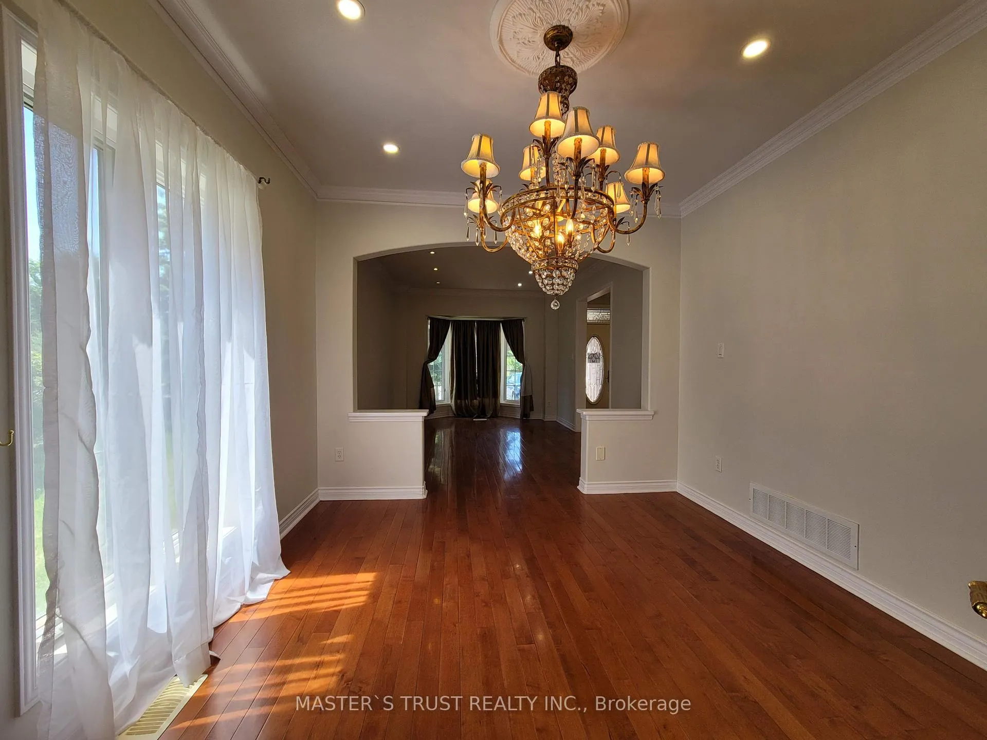 Photo 16 of 623 Carlton Road, Markham, Markville — HOMEH