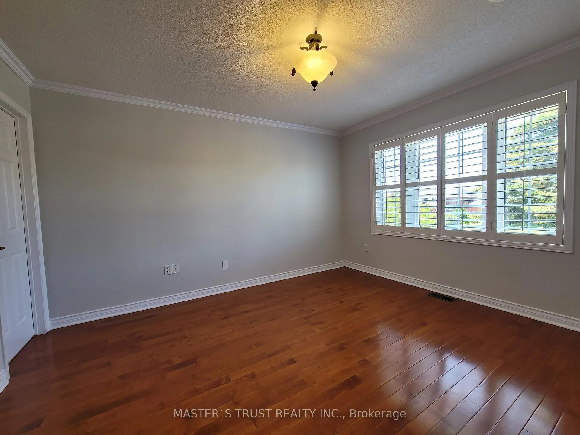 Photo 18 of 623 Carlton Road, Markham, Markville — HOMEH