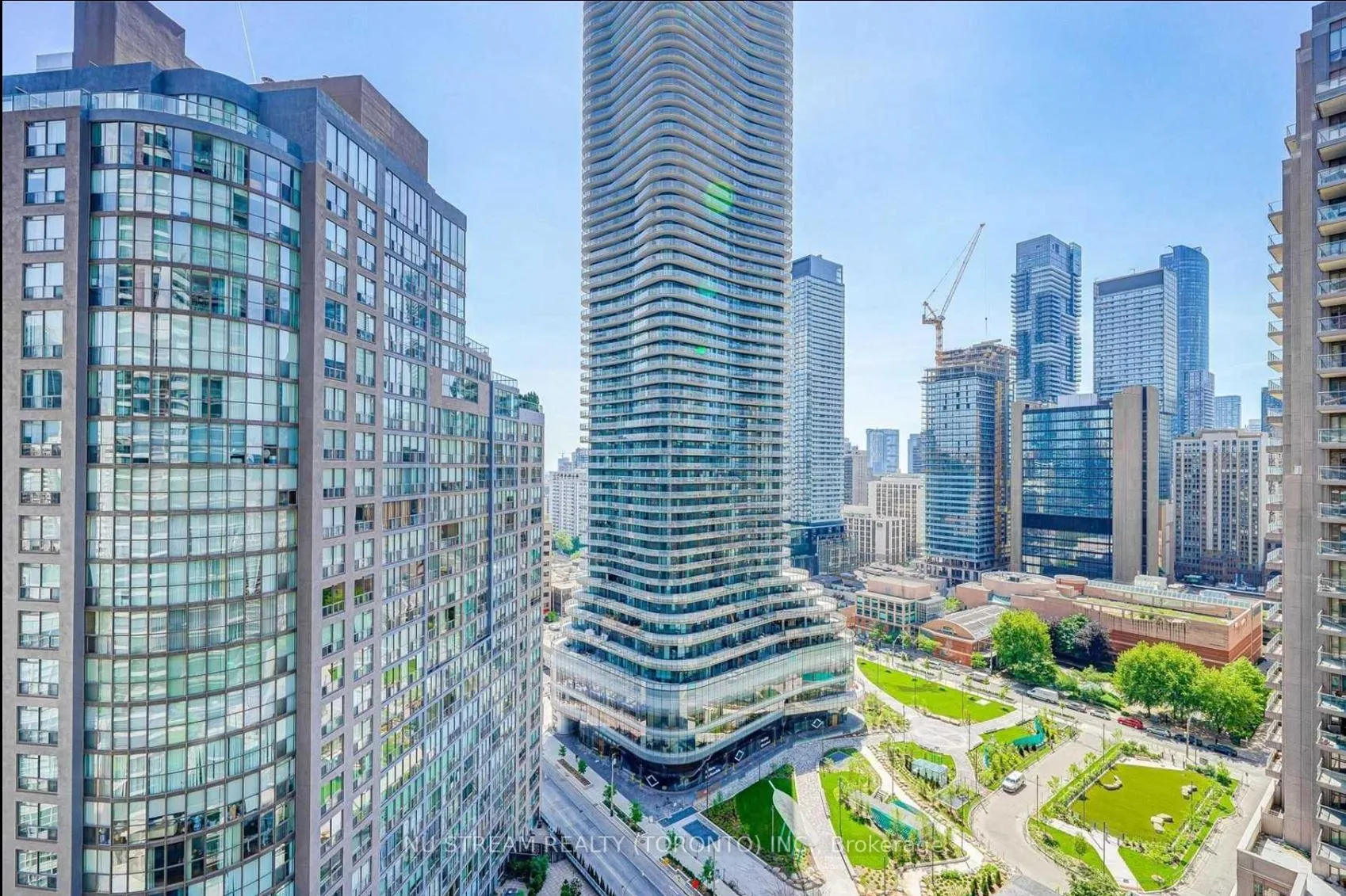 Photo 13 of Unit 1620, 955 Bay Street, Toronto, Bay Street Corridor — HOMEH