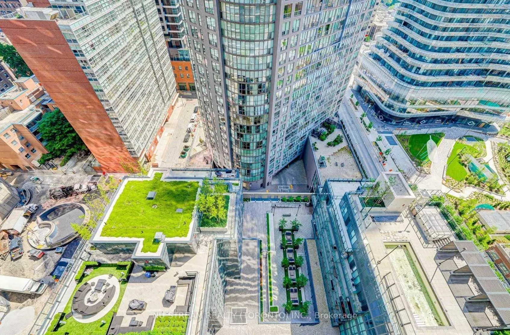 Photo 14 of Unit 1620, 955 Bay Street, Toronto, Bay Street Corridor — HOMEH