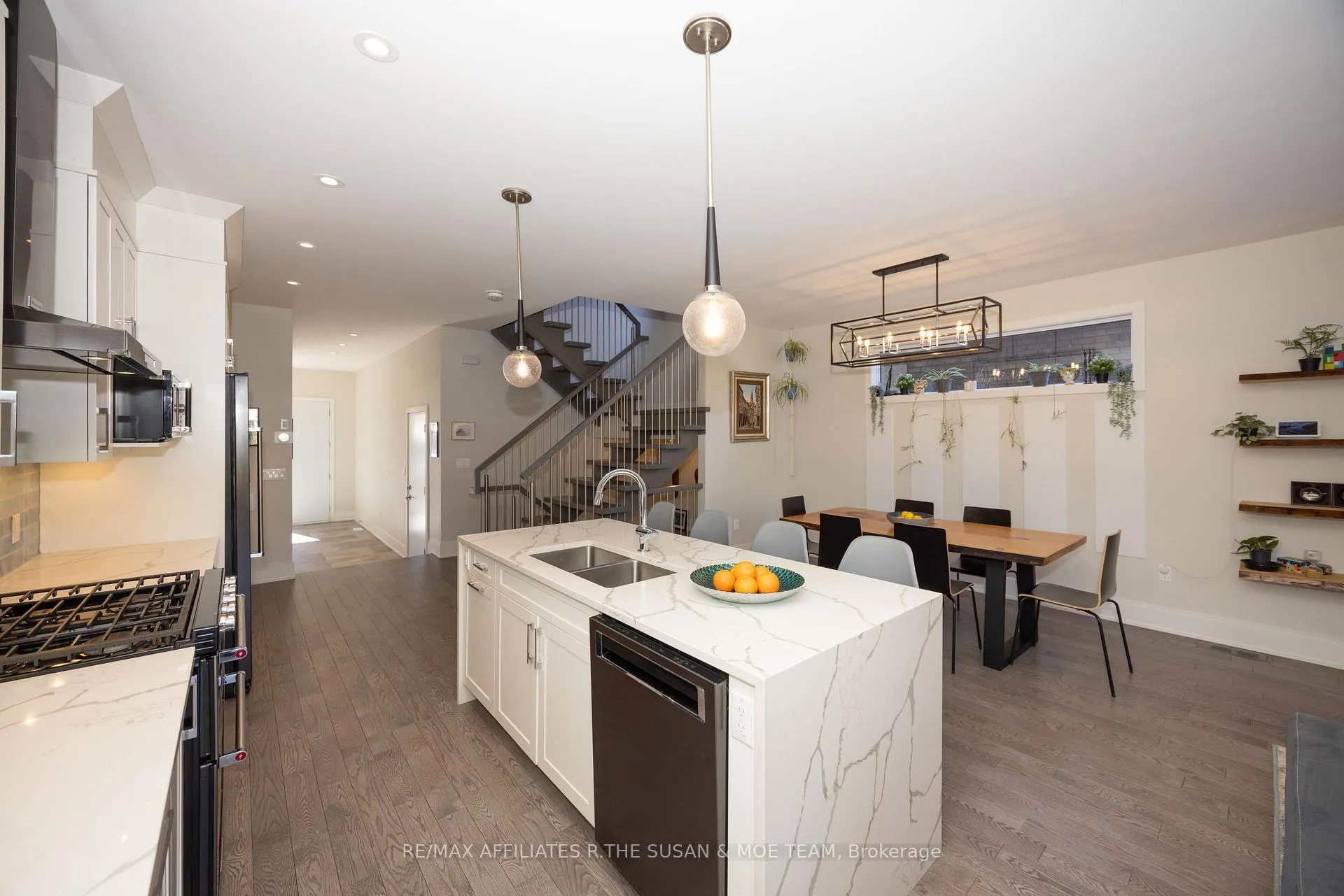 Photo 8 of 65 Kenora Street, Ottawa, Ottawa West — HOMEH