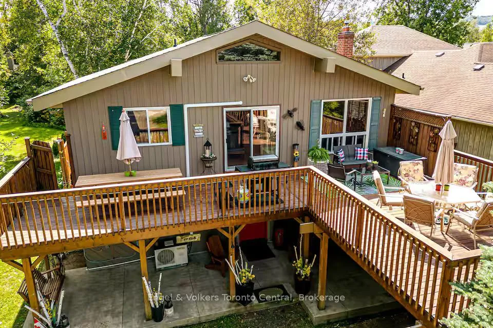 Photo 3 of 209860 Highway 26, Blue Mountains — HOMEH
