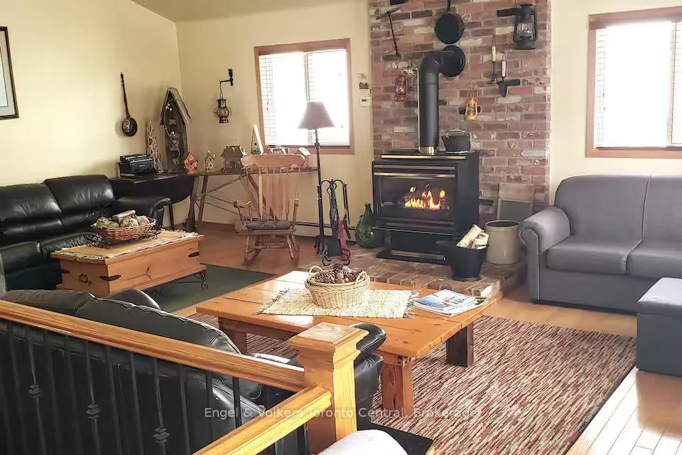 Photo 11 of 209860 Highway 26, Blue Mountains — HOMEH
