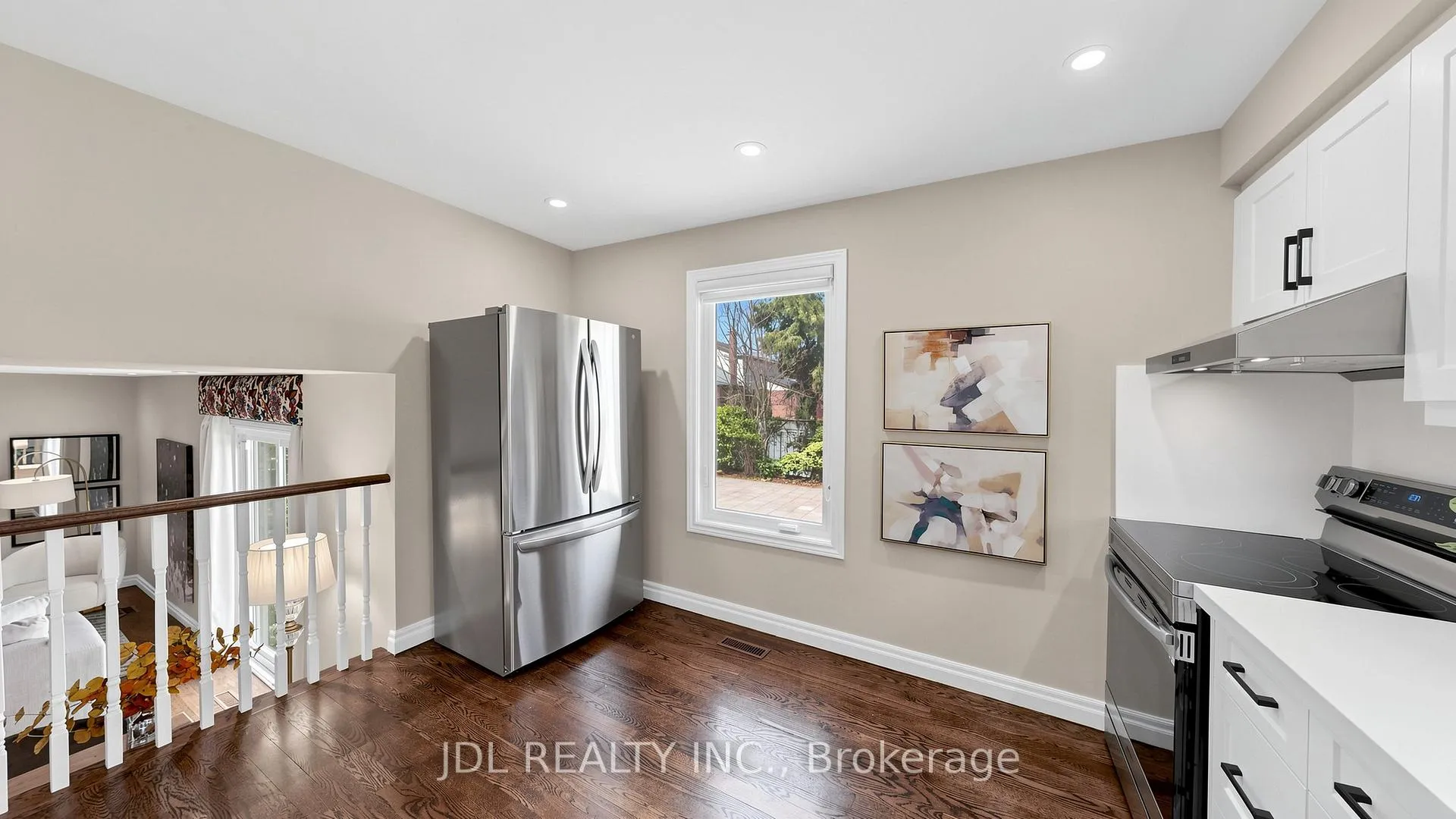 Photo 12 of 16 Breckonwood Crescent, Markham, Aileen-Willowbrook — HOMEH