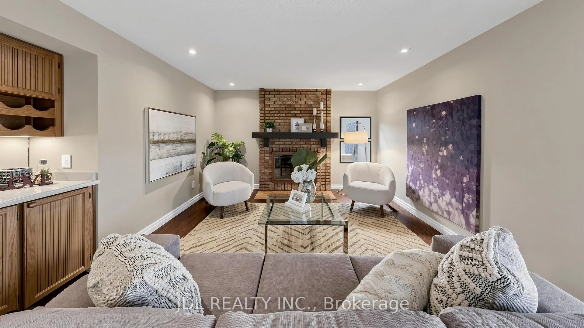 Photo 17 of 16 Breckonwood Crescent, Markham, Aileen-Willowbrook — HOMEH