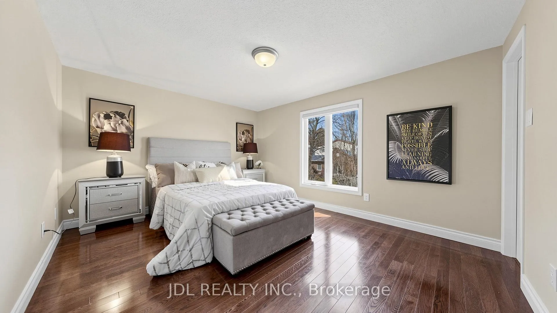 Photo 22 of 16 Breckonwood Crescent, Markham, Aileen-Willowbrook — HOMEH