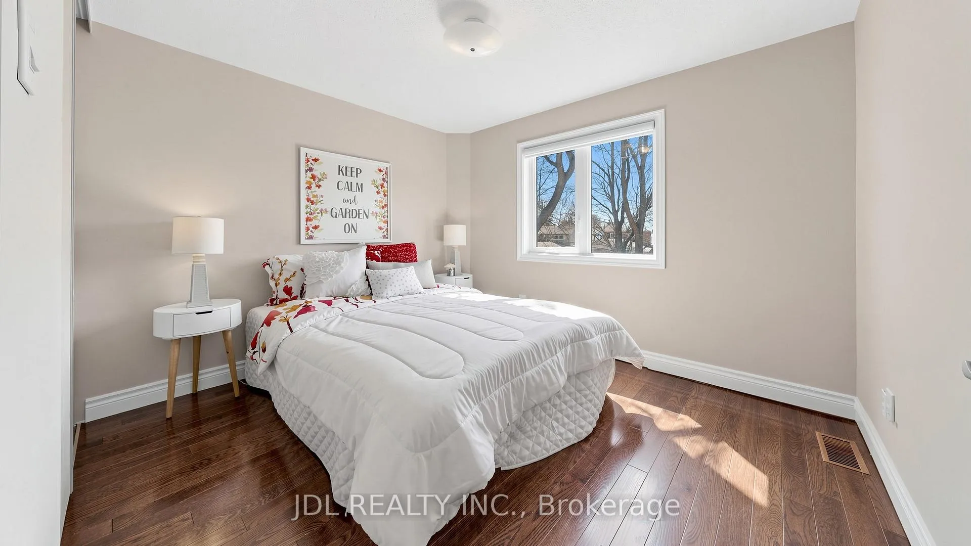 Photo 27 of 16 Breckonwood Crescent, Markham, Aileen-Willowbrook — HOMEH