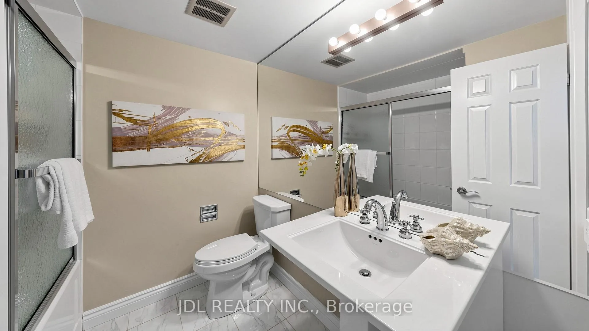 Photo 33 of 16 Breckonwood Crescent, Markham, Aileen-Willowbrook — HOMEH