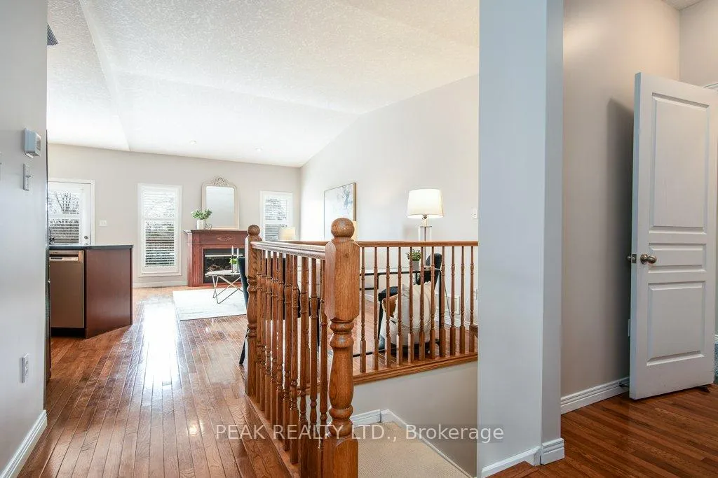 Photo 5 of Unit 3, 900 Doon Village Road, Kitchener — HOMEH
