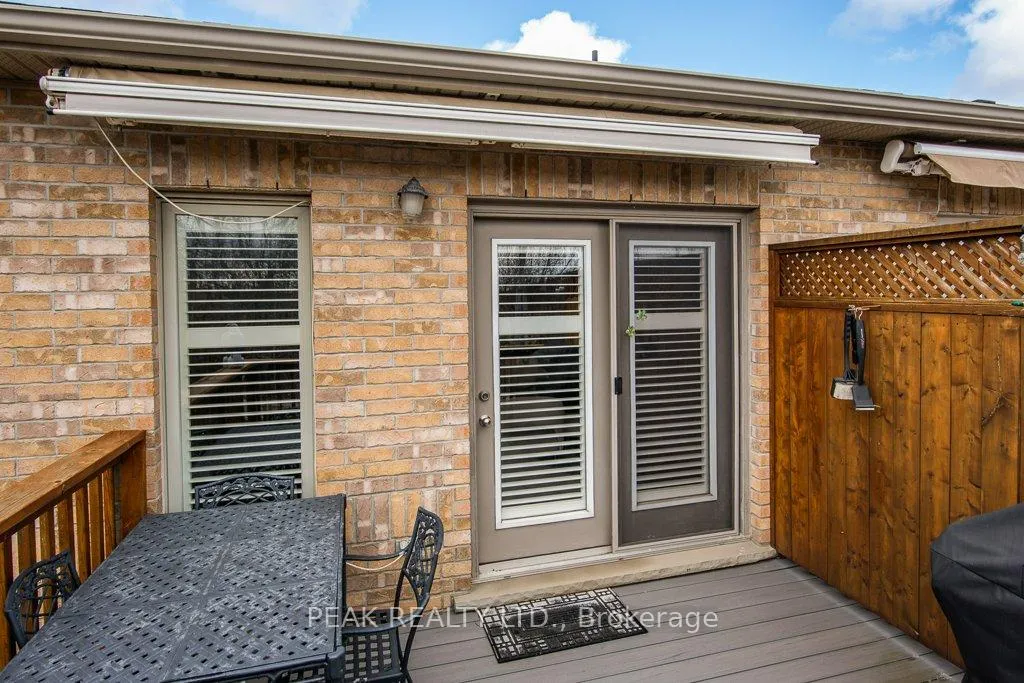 Photo 47 of Unit 3, 900 Doon Village Road, Kitchener — HOMEH