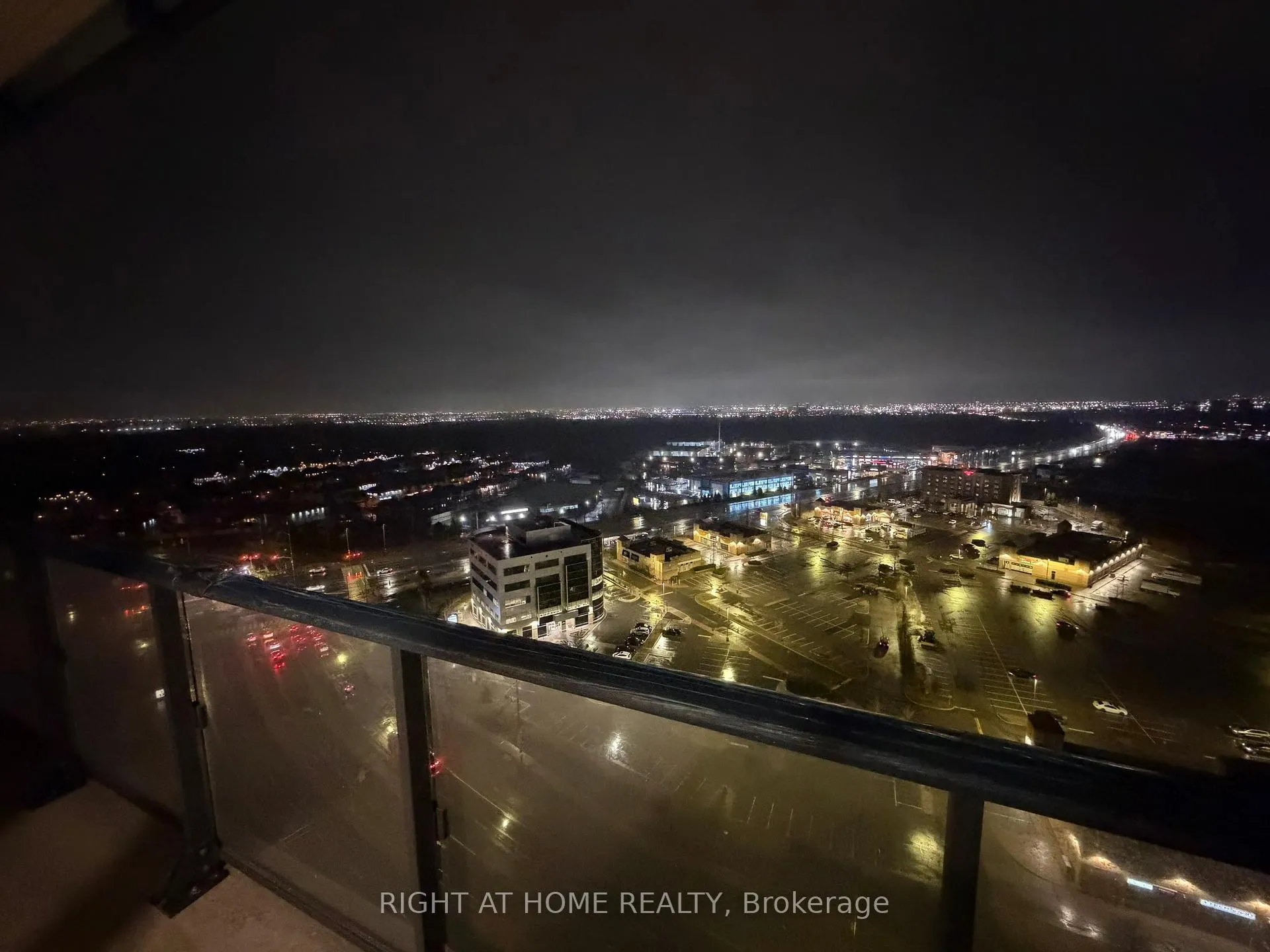 Photo 5 of Unit 1705, 15 Skyridge Drive E, Brampton, Bram East — HOMEH
