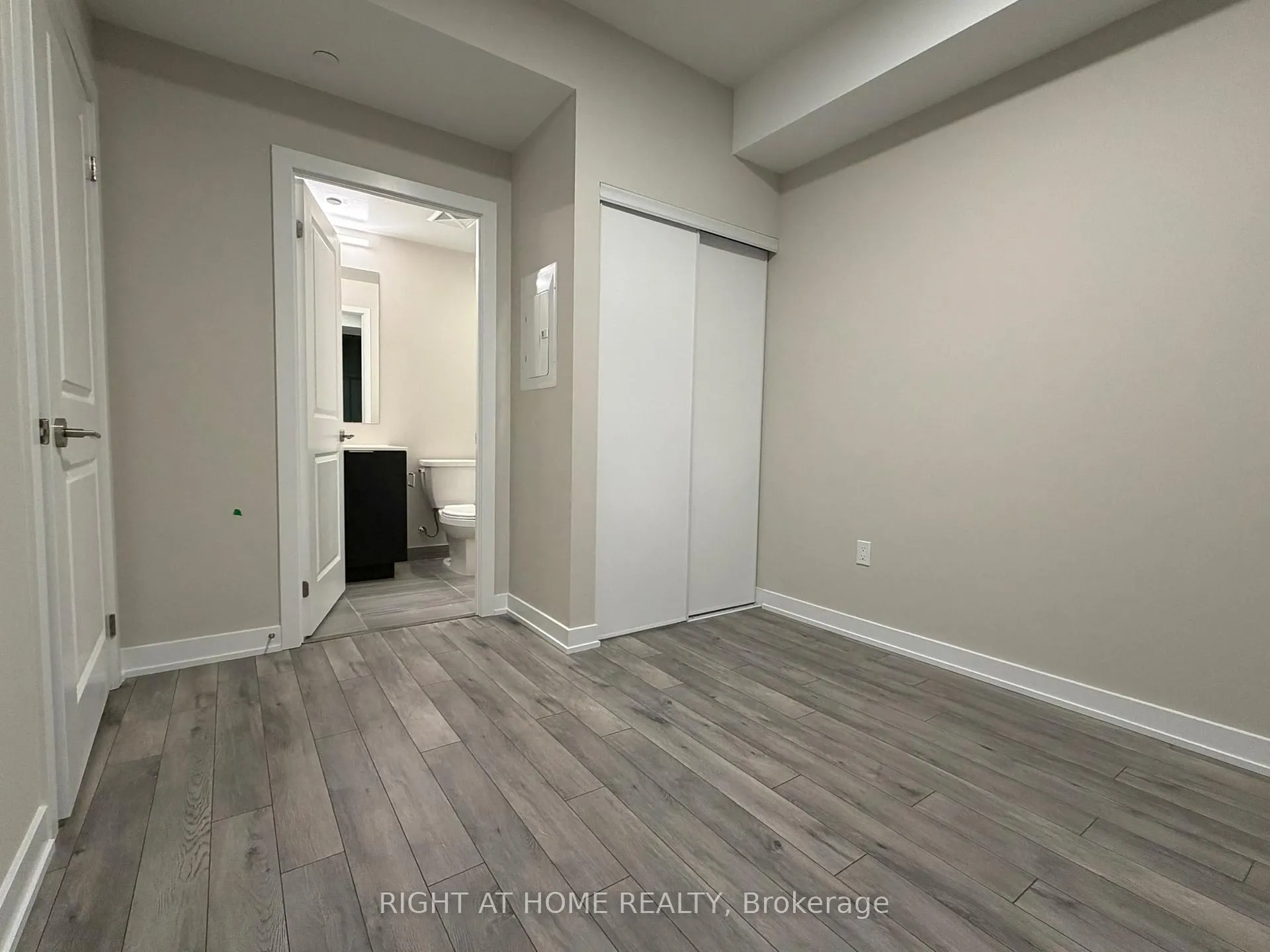 Photo 7 of Unit 1705, 15 Skyridge Drive E, Brampton, Bram East — HOMEH