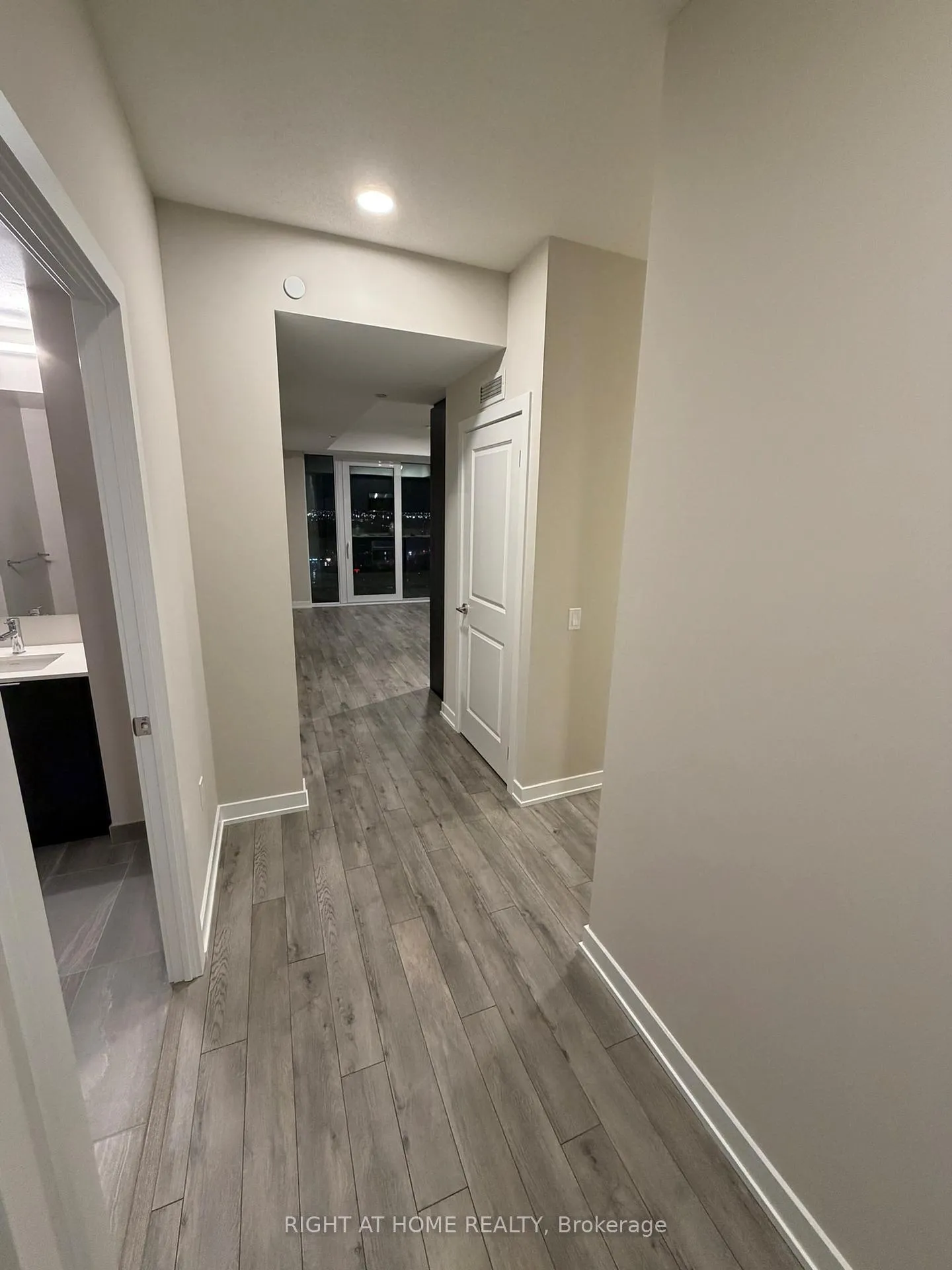 Photo 12 of Unit 1705, 15 Skyridge Drive E, Brampton, Bram East — HOMEH