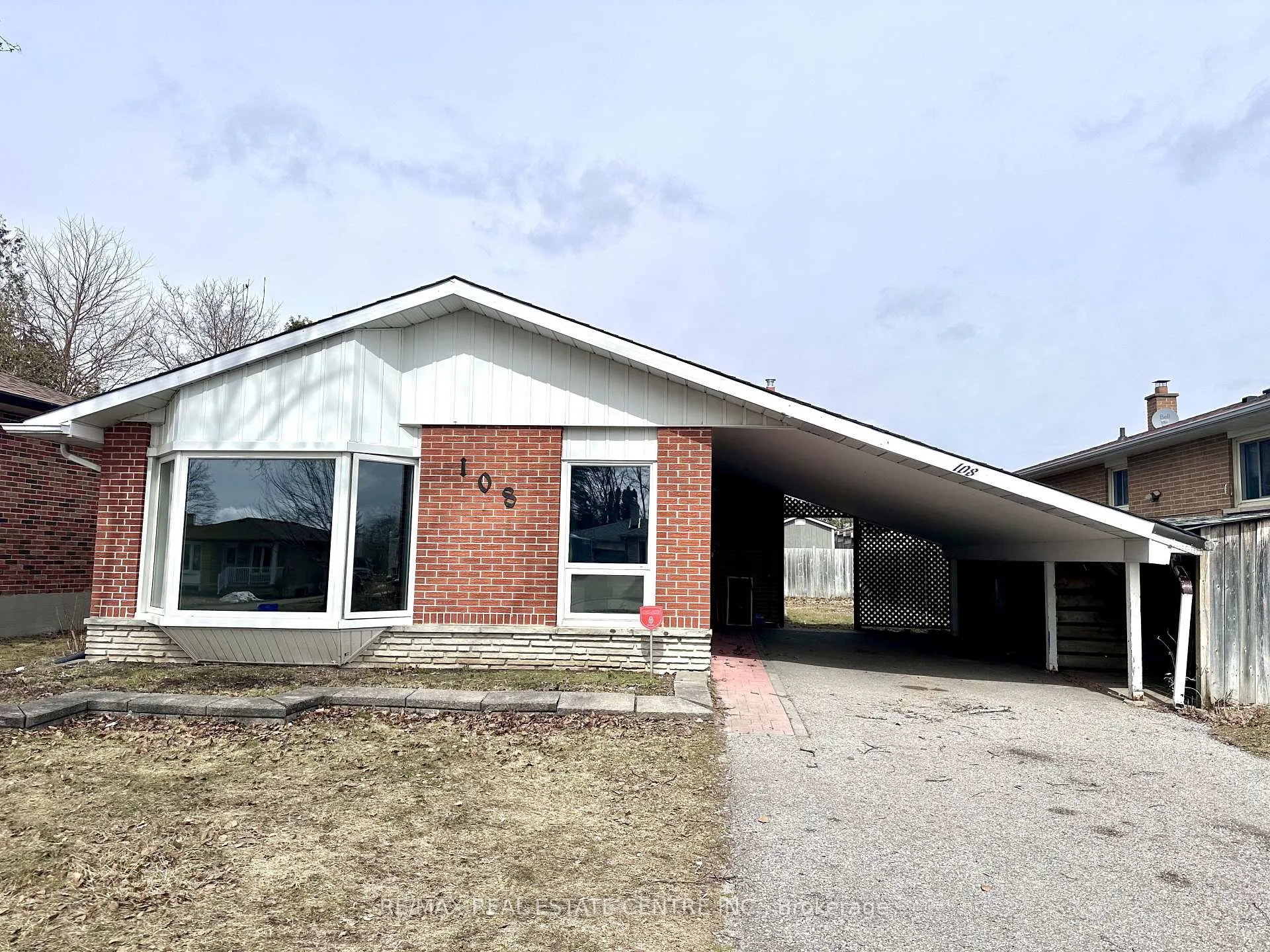 Front of 108 Iroquois Avenue