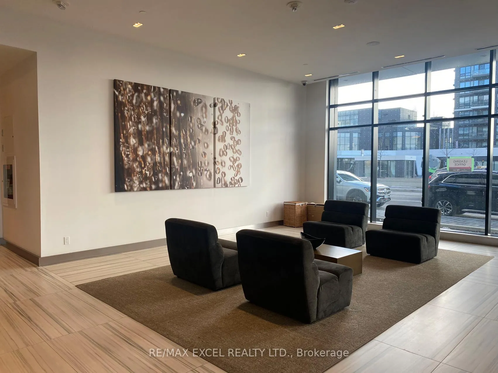Photo 1 of Unit 2001, 38 Water Walk Drive, Markham, Unionville — HOMEH