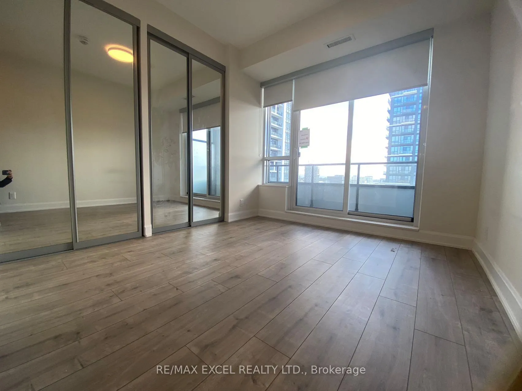 Photo 25 of Unit 2001, 38 Water Walk Drive, Markham, Unionville — HOMEH