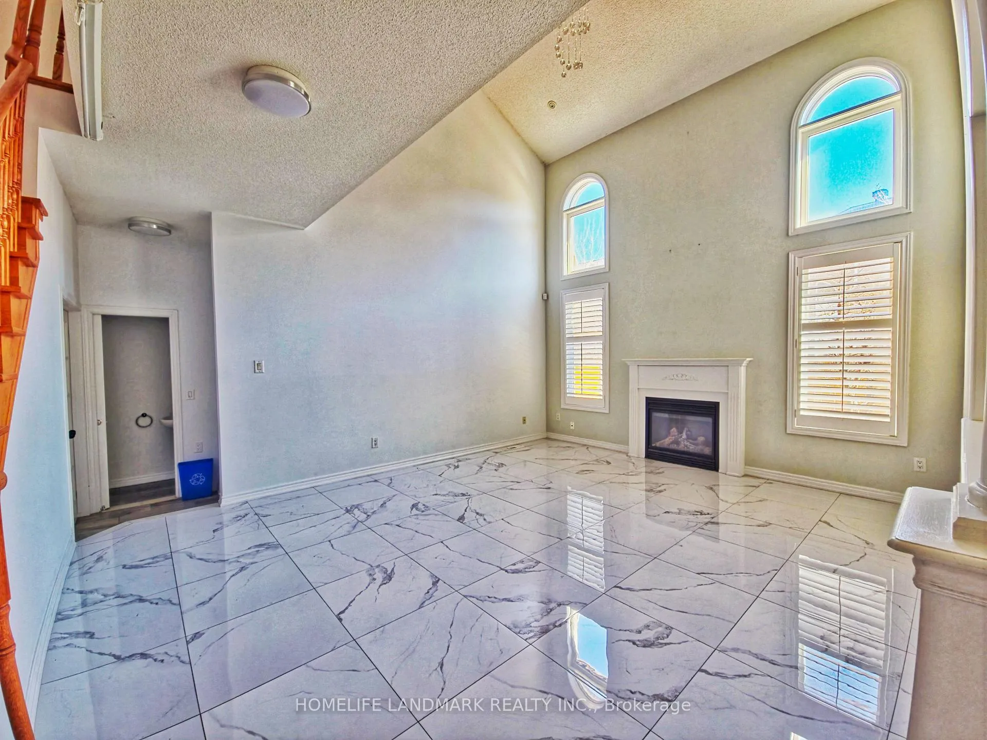 Photo 10 of 127 Rizal Avenue, Markham, Box Grove — HOMEH
