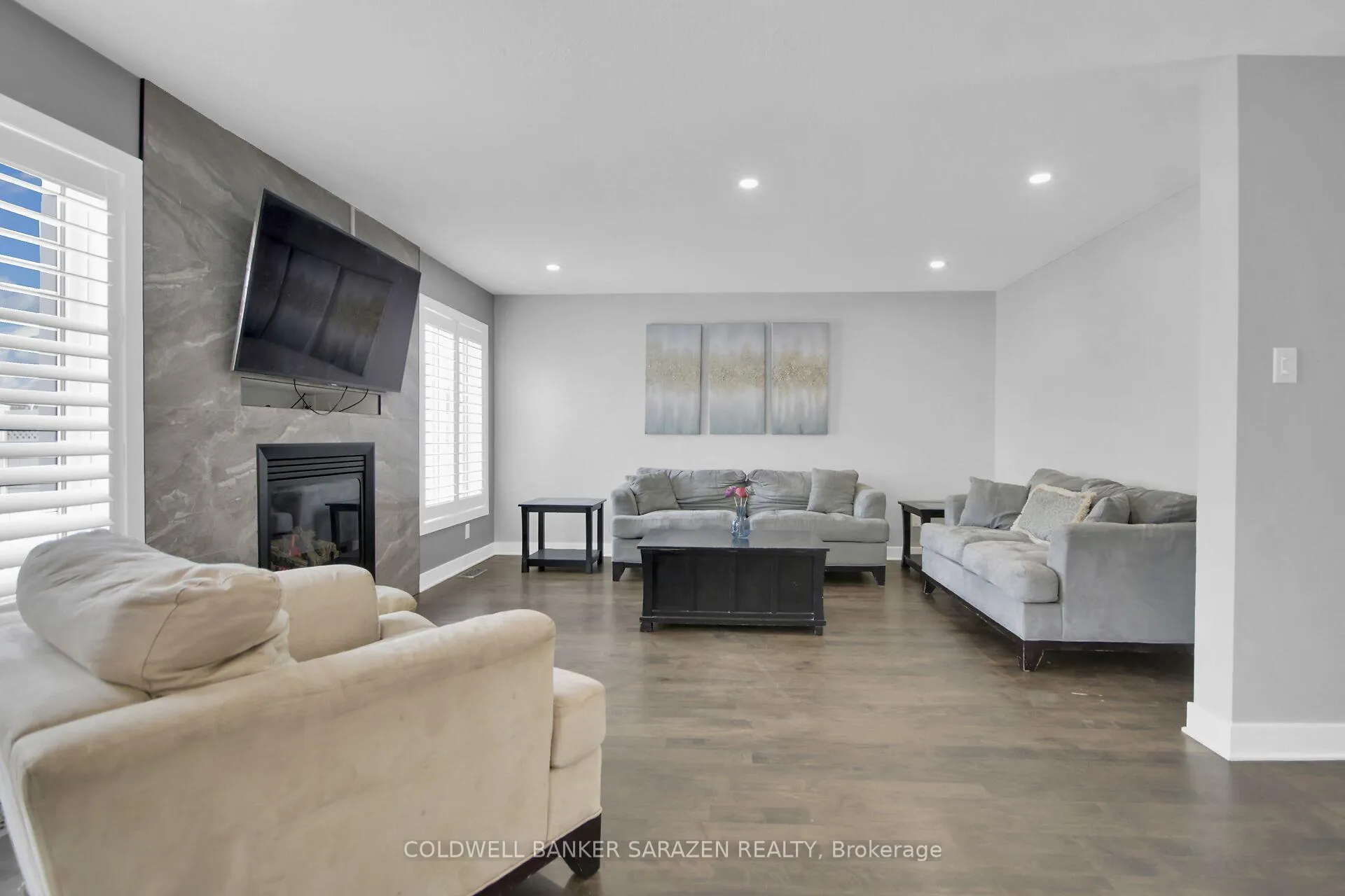 Photo 9 of 715 Clearbrook Drive, Ottawa, Barrhaven - Strandherd — HOMEH