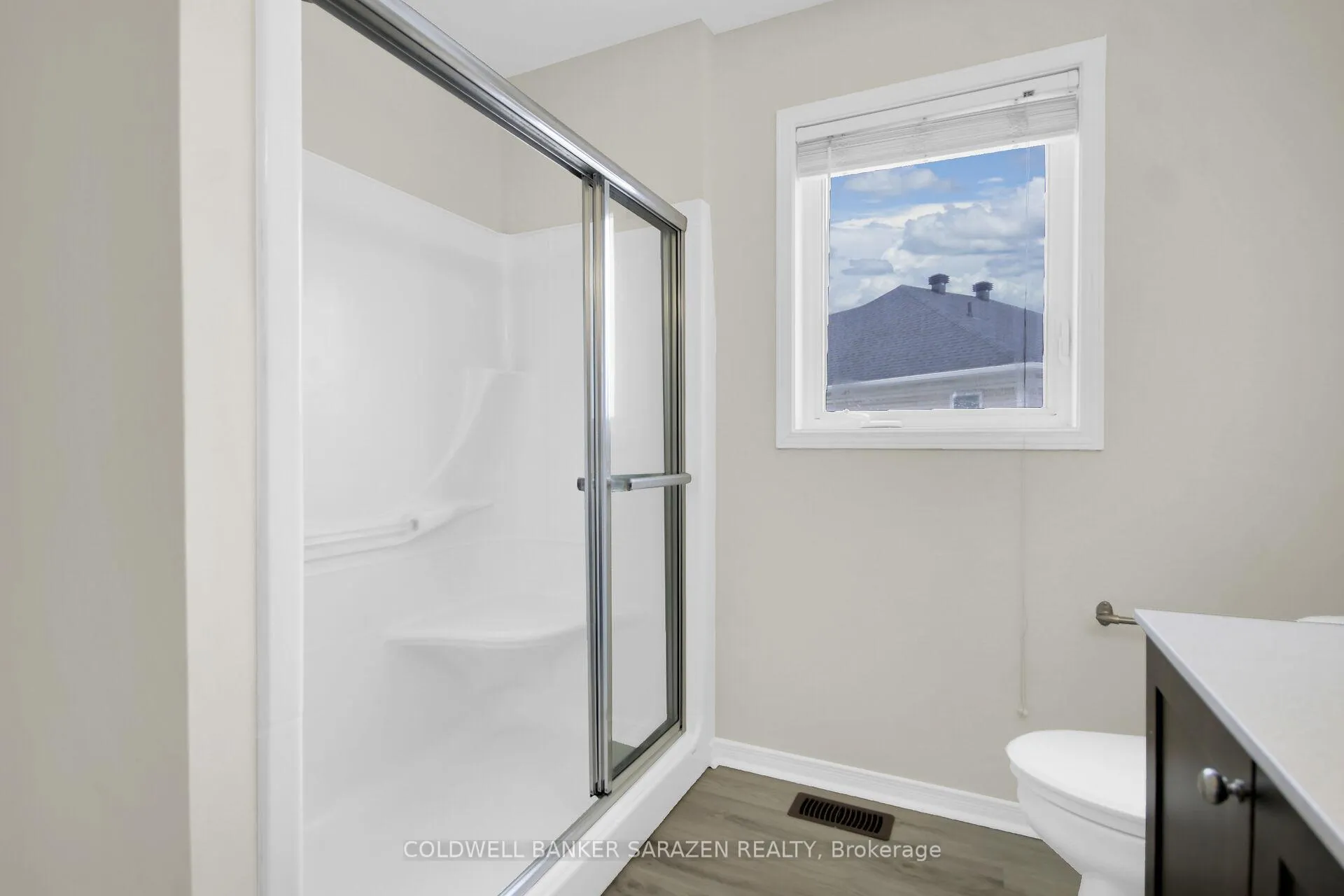 Photo 23 of 715 Clearbrook Drive, Ottawa, Barrhaven - Strandherd — HOMEH
