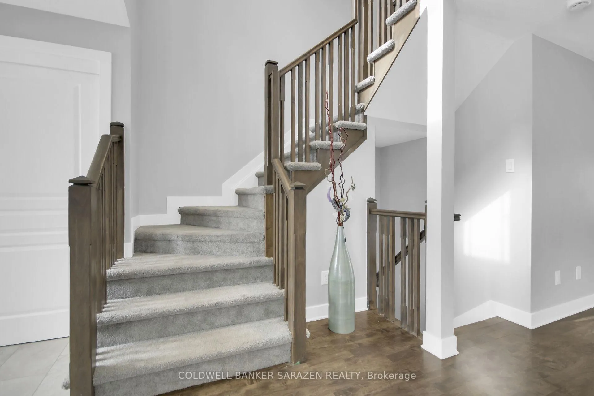 Photo 42 of 715 Clearbrook Drive, Ottawa, Barrhaven - Strandherd — HOMEH