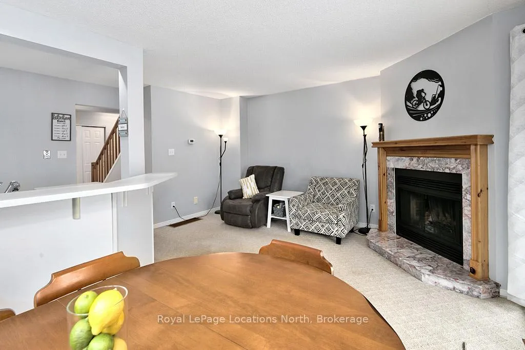 Photo 7 of Unit 38, 146 Settlers Way, Blue Mountains — HOMEH