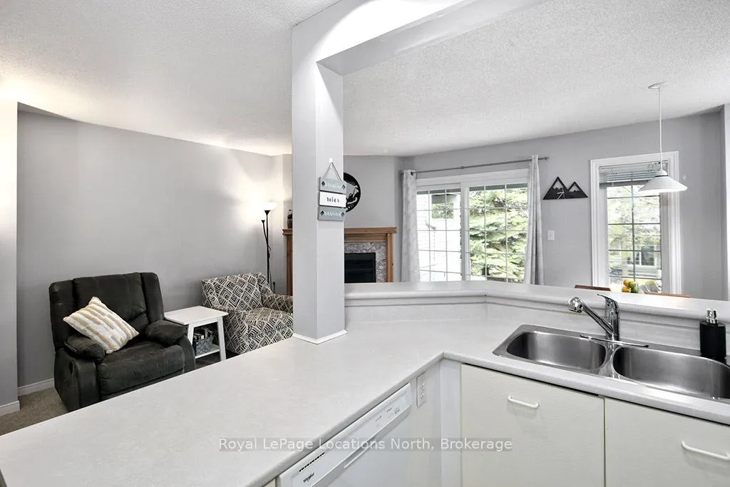 Photo 10 of Unit 38, 146 Settlers Way, Blue Mountains — HOMEH