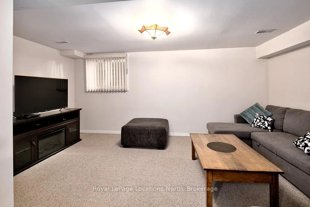 Photo 18 of Unit 38, 146 Settlers Way, Blue Mountains — HOMEH