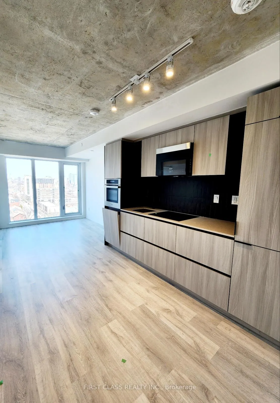 Photo 3 of Unit 1308, 2 Augusta Avenue, Toronto, Kensington-Chinatown — HOMEH