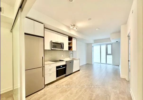 Front of Unit 336, 543 Richmond Street W