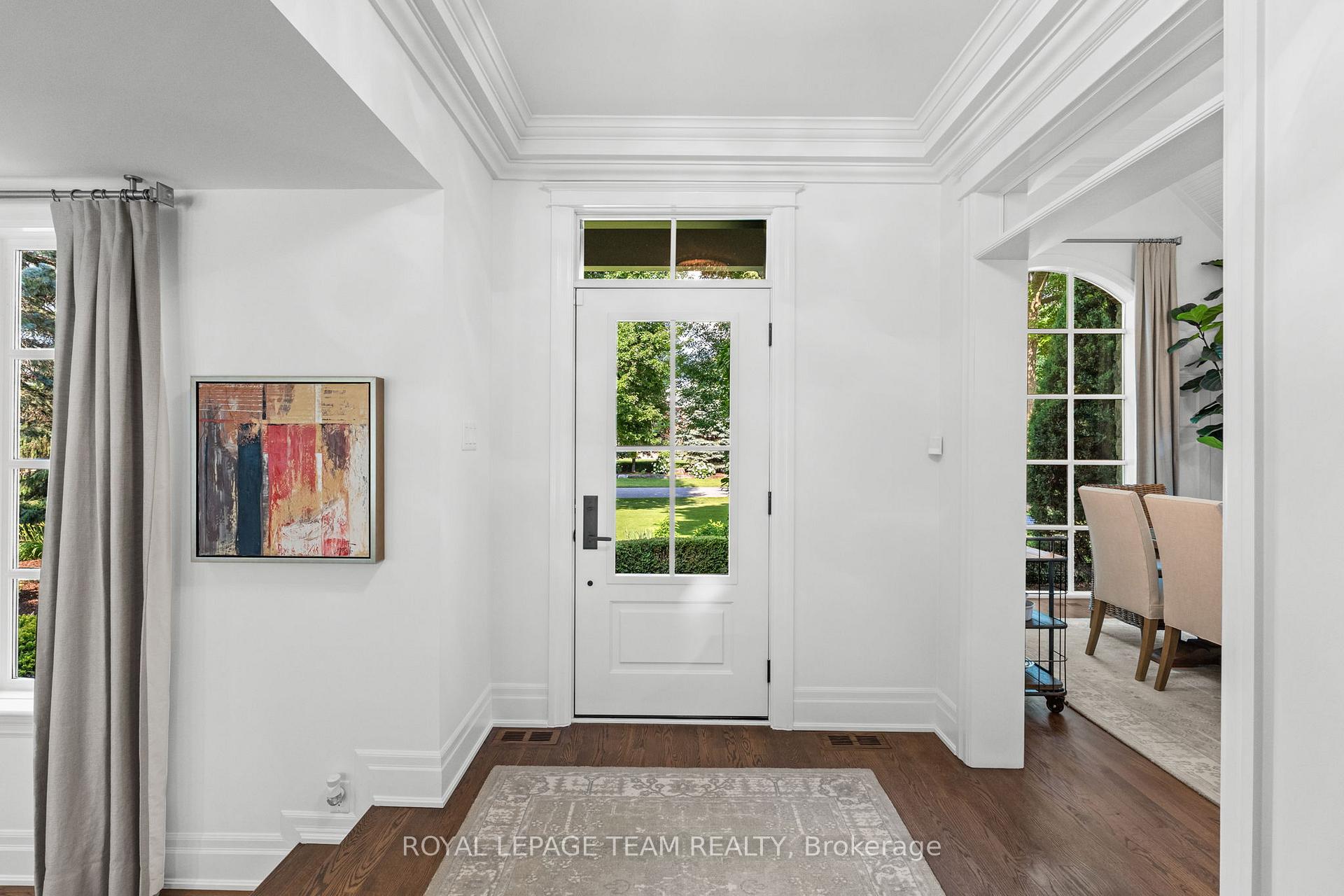 Photo 4 of 5572 Carrison Drive, Ottawa, Manotick Village & Manotick Estates — HOMEH