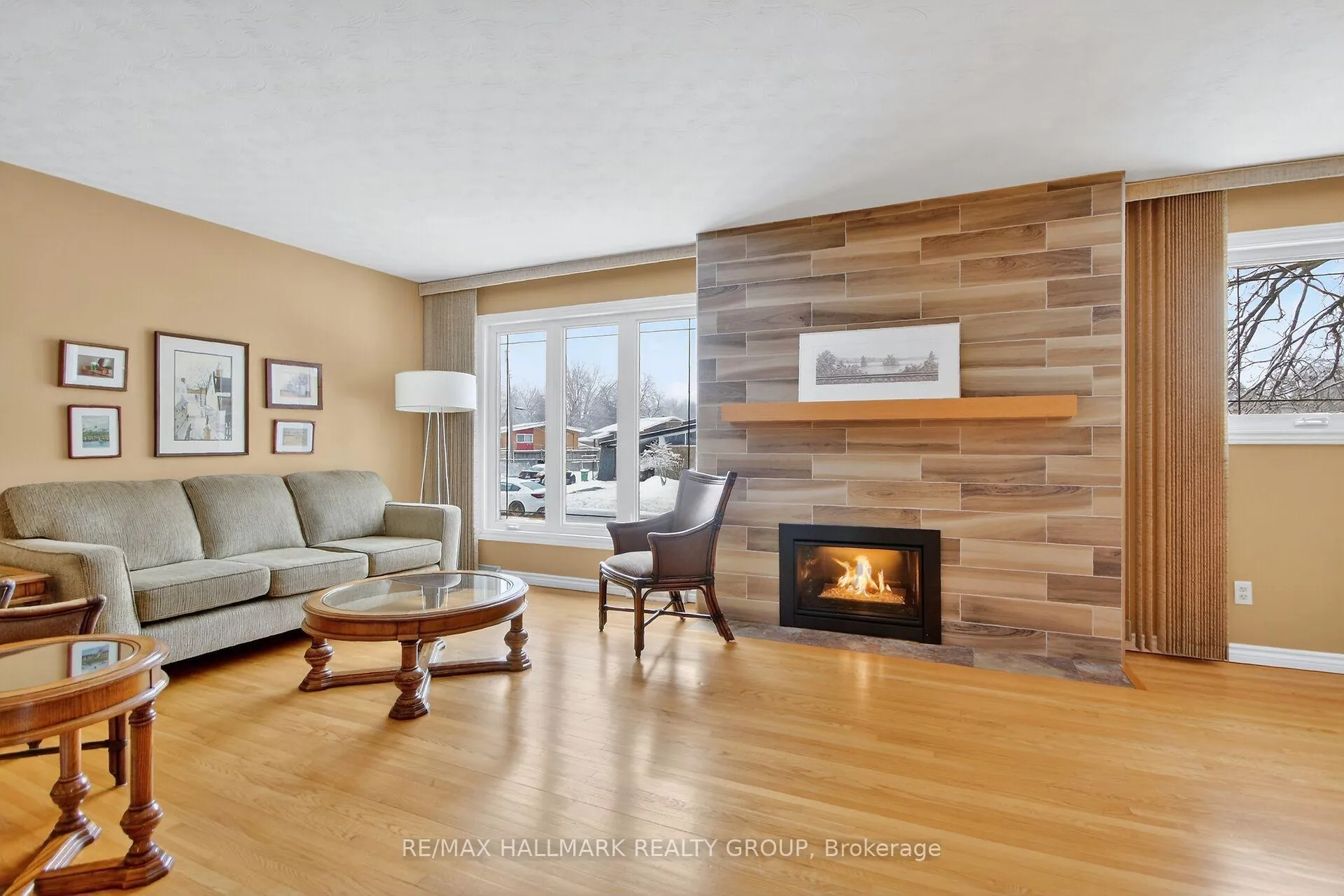 Photo 6 of 2279 Harding Road, Ottawa, Elmvale Acres/Urbandale — HOMEH