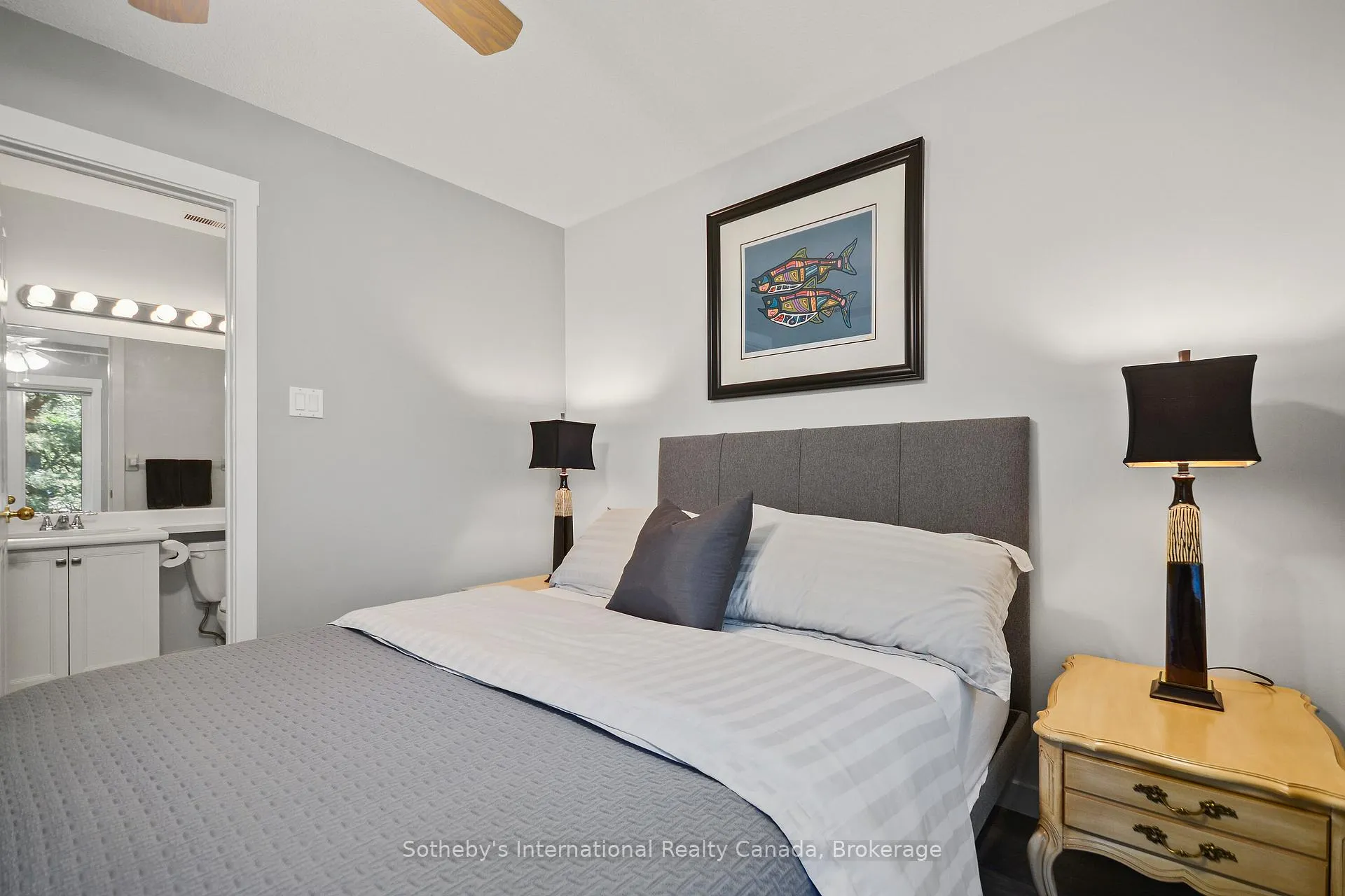 Photo 24 of 331 Mariners Way, Collingwood — HOMEH