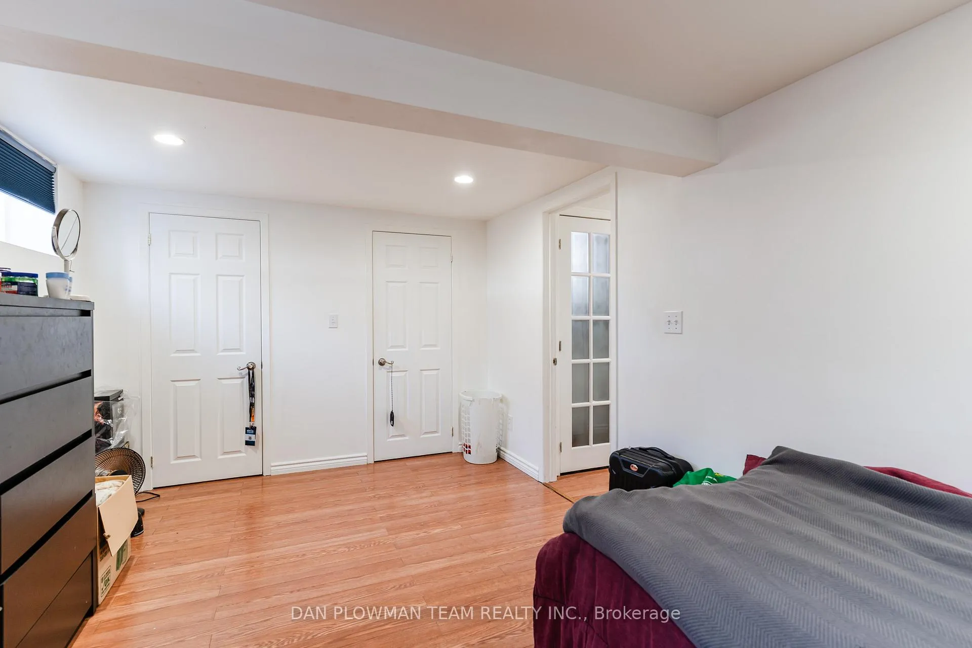 Photo 29 of 572 Montcalm Avenue, Oshawa, Vanier — HOMEH