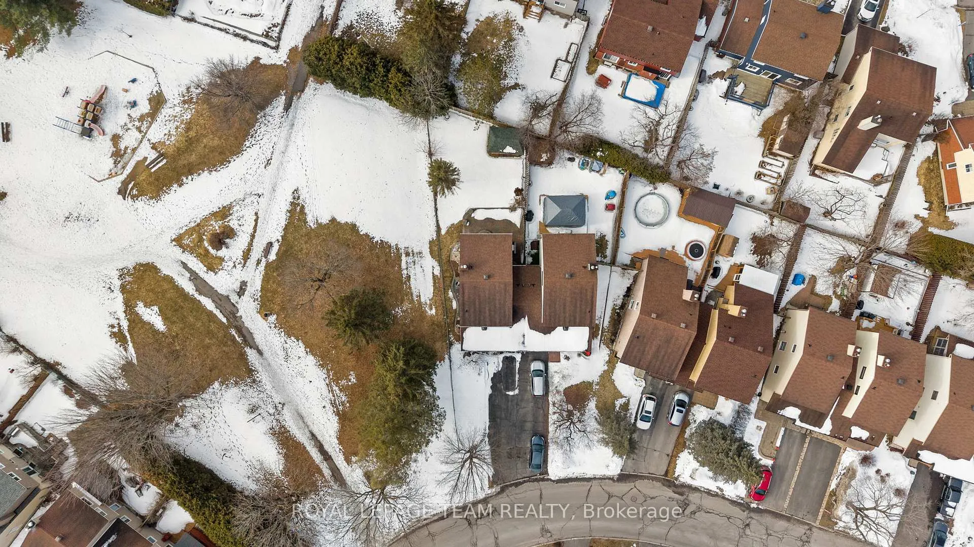 Photo 37 of 7942 Decarie Drive, Ottawa, Orleans Wood — HOMEH