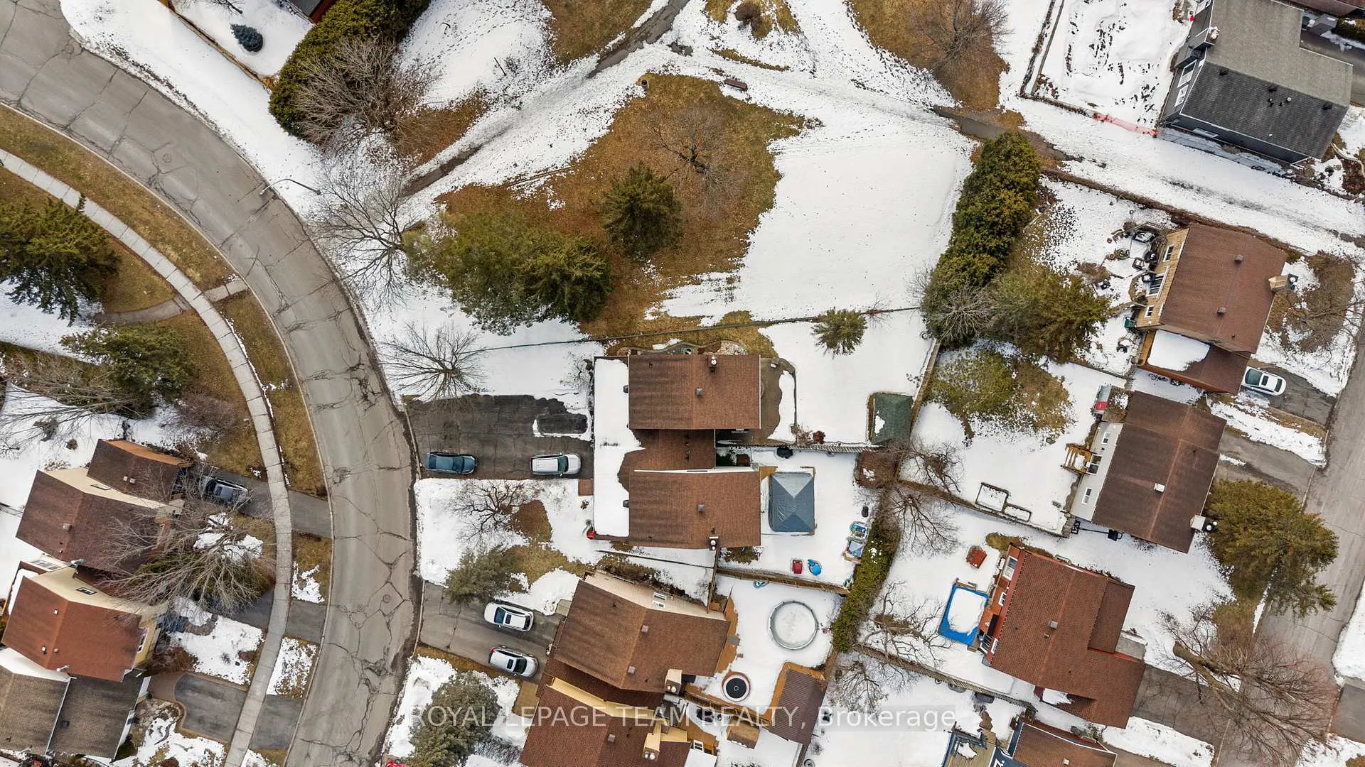 Photo 38 of 7942 Decarie Drive, Ottawa, Orleans Wood — HOMEH