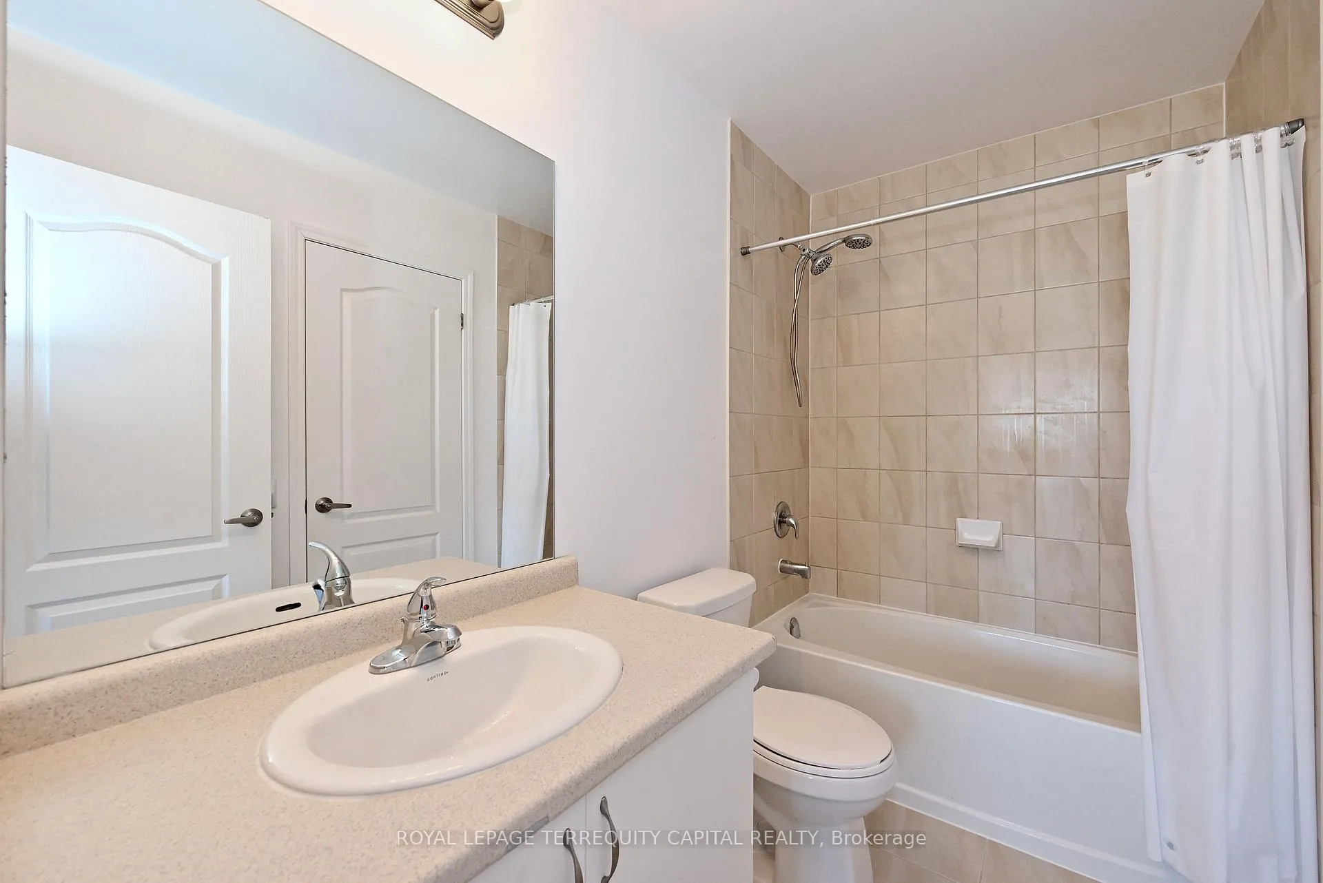 Photo 35 of 123 Frank's Way, Barrie, Allandale Heights — HOMEH