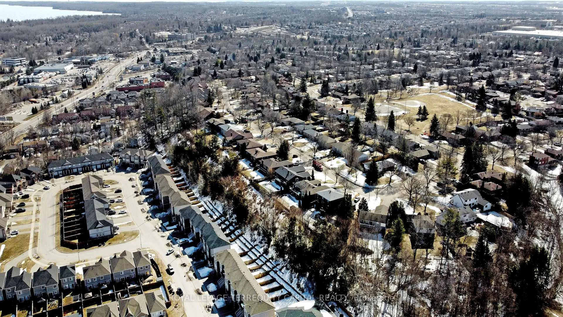 Photo 44 of 123 Frank's Way, Barrie, Allandale Heights — HOMEH