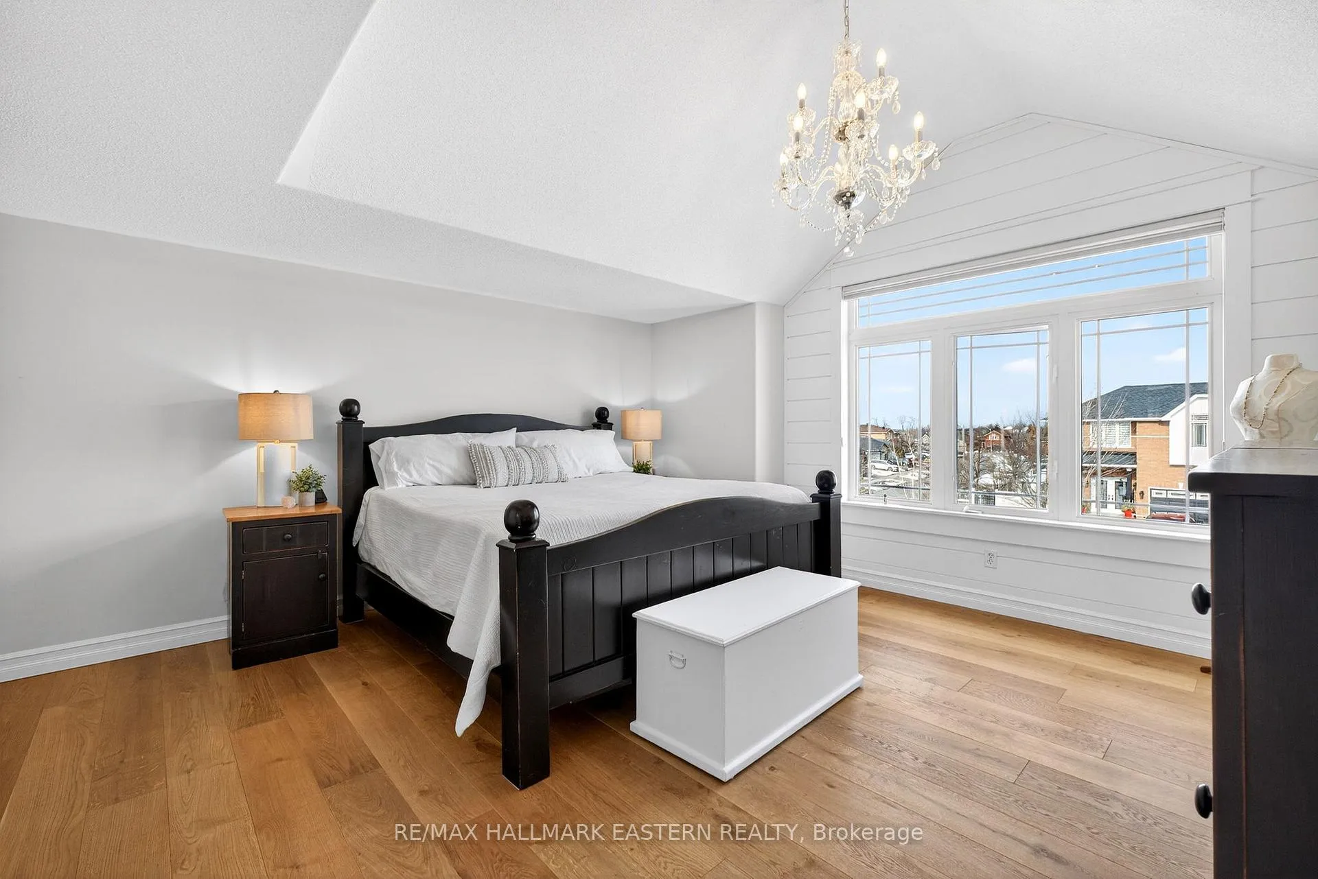 Photo 18 of 2543 Denure Drive, Peterborough, Monaghan Ward 2 — HOMEH