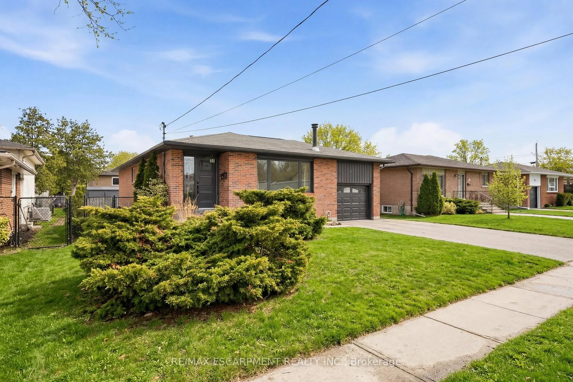 Photo 1 of 777 Hillcrest Road, Pickering, West Shore — HOMEH