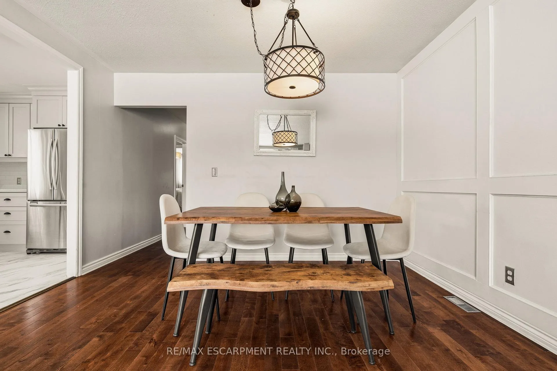 Photo 5 of 777 Hillcrest Road, Pickering, West Shore — HOMEH