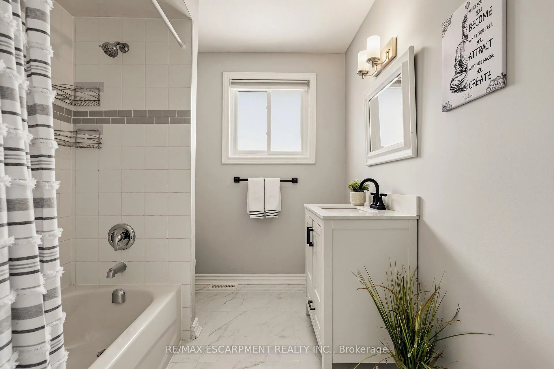 Photo 7 of 777 Hillcrest Road, Pickering, West Shore — HOMEH