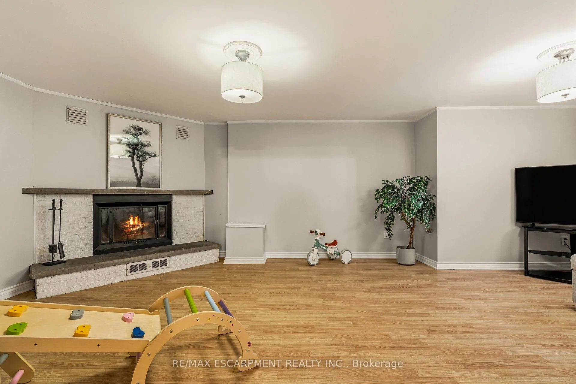 Photo 28 of 777 Hillcrest Road, Pickering, West Shore — HOMEH