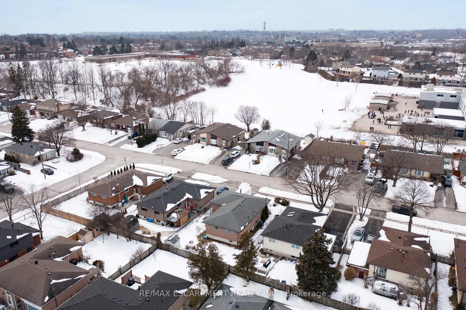 Photo 33 of 777 Hillcrest Road, Pickering, West Shore — HOMEH