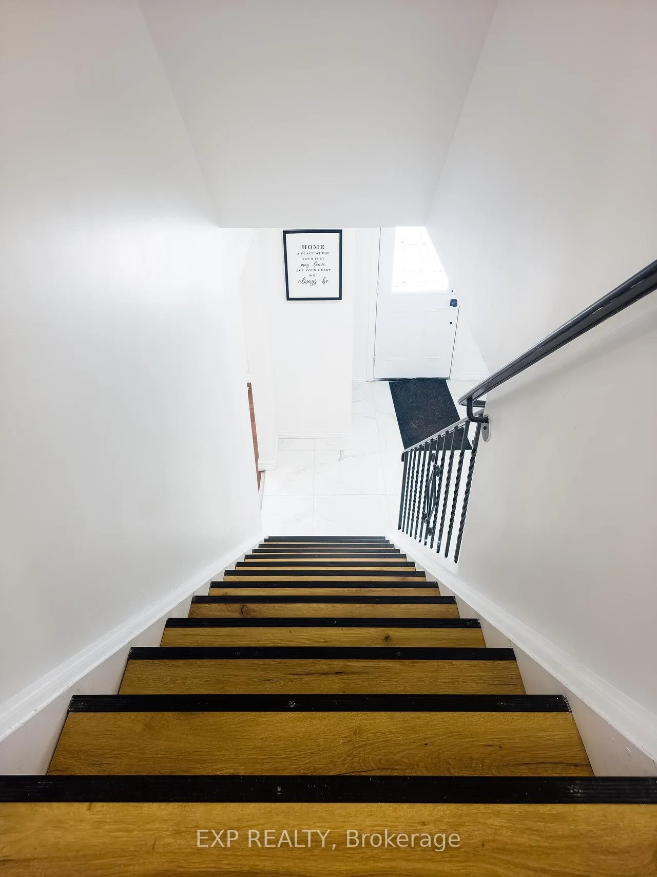 Photo 15 of 59 Bearbrook Road, Ottawa, Blackburn Hamlet — HOMEH